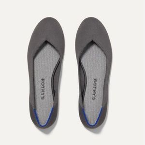 Rothy’s The Flat Size 7.5 in Pebble Gray New in Box